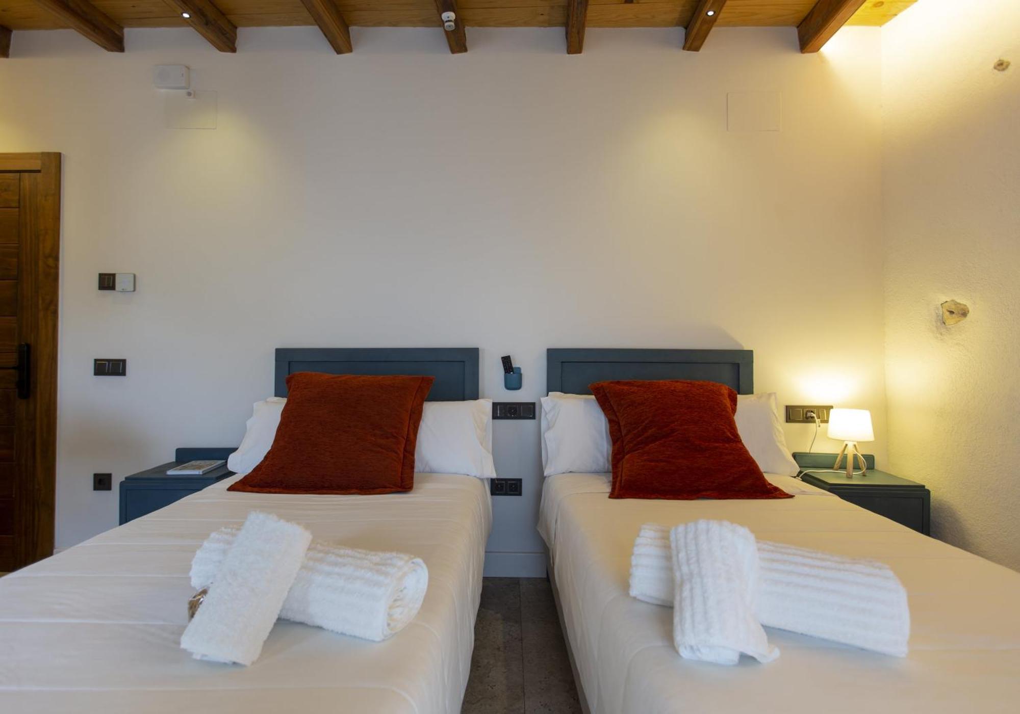 Hotel Poeta Jorge Manrique เซกูรา เดลา เซียร์รา ห้อง รูปภาพ